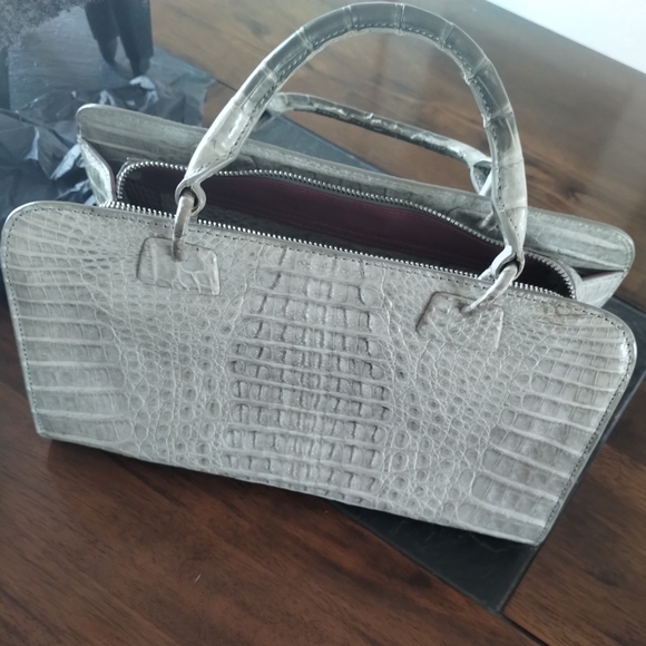 CROCODILE HANDBAG CELESTINA, Exclusive Specialist In Exotic Skins - Picture 13 of 13